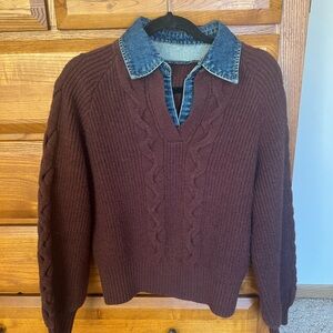 Commense V-Neck Sweater in Rich Brown with Denim Collar Sz S